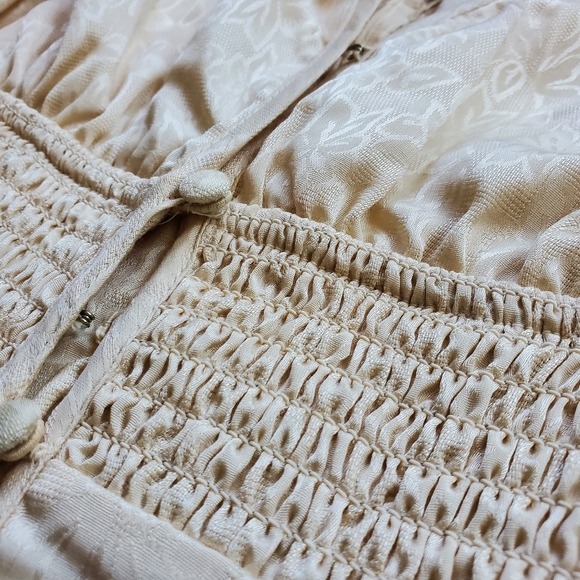 Urban Outfitters Rebecca Long‎ Sleeve Mini Dress - Picture 9 of 11